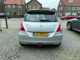 Suzuki Swift (2016) thumbnail 7