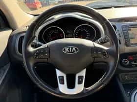 Kia Sportage (2015) thumbnail 13