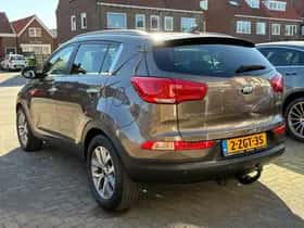Kia Sportage (2015) thumbnail 3