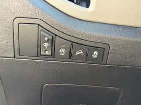 Kia Sportage (2015) thumbnail 27