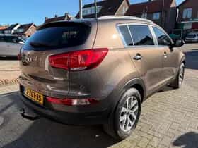 Kia Sportage (2015) thumbnail 5