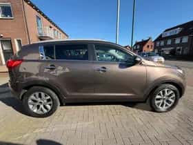 Kia Sportage (2015) thumbnail 6