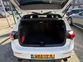 Volkswagen Golf (2022) thumbnail 26