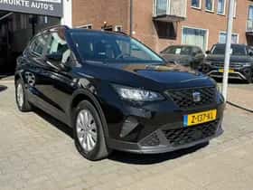SEAT Arona (2024) thumbnail 3