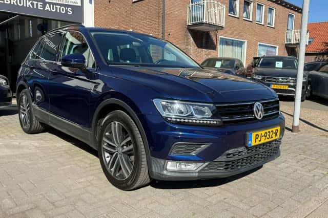 Volkswagen Tiguan (2017) thumbnail 4