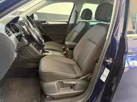 Volkswagen Tiguan (2017) thumbnail 9