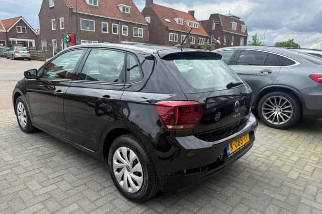 Volkswagen Polo (2021) thumbnail 5