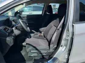 Honda CR-V (2015) thumbnail 11