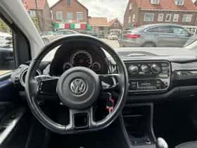 Volkswagen Up! (2013) thumbnail 13