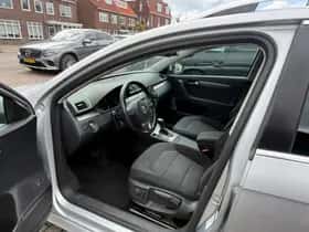 Volkswagen Passat (2011) thumbnail 8