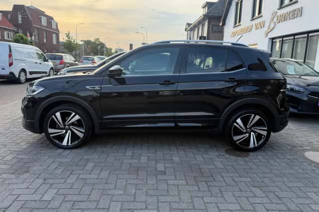 Volkswagen T-Cross (2021) thumbnail 4