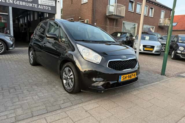 Kia Venga (2018) thumbnail 3