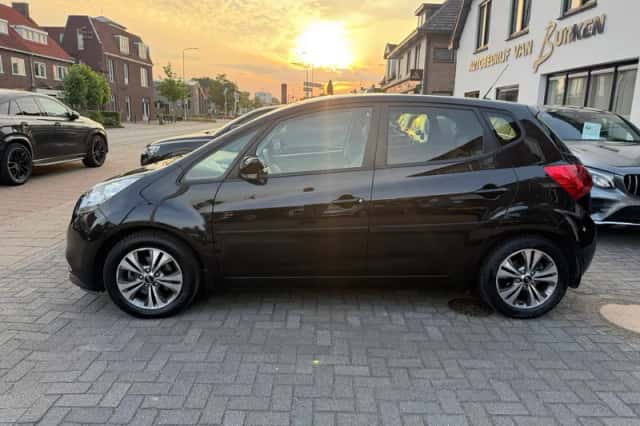 Kia Venga (2018) thumbnail 4