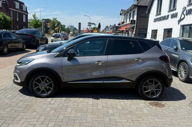 Renault Captur (2018) thumbnail 4