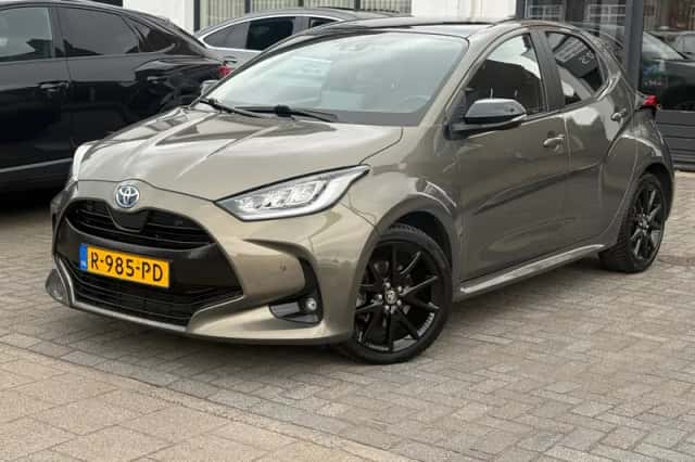 Toyota Yaris (2022) thumbnail 1