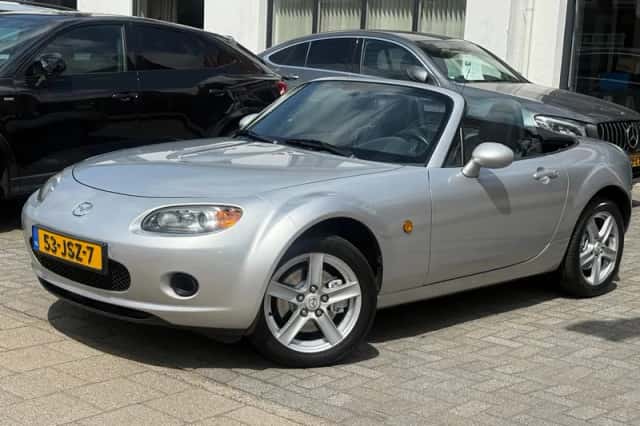 Mazda MX-5 (2009) thumbnail 1