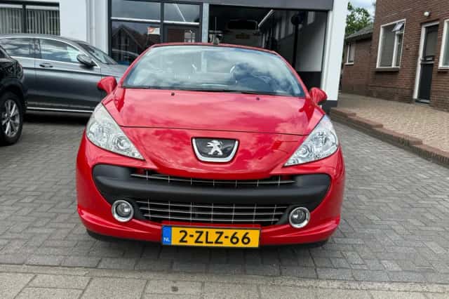 Peugeot 207 (2007) thumbnail 2