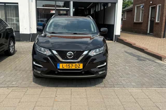 Nissan Qashqai (2021) thumbnail 2