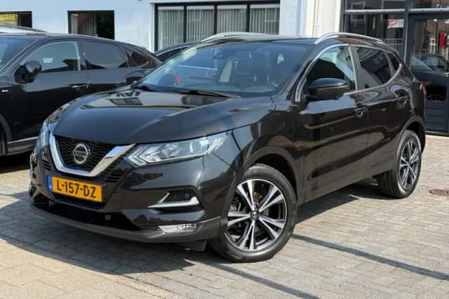 Nissan Qashqai (2021) thumbnail 1