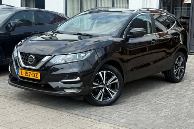 Nissan Qashqai (2021) thumbnail 1