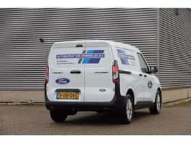 Ford Transit (2024) thumbnail 4