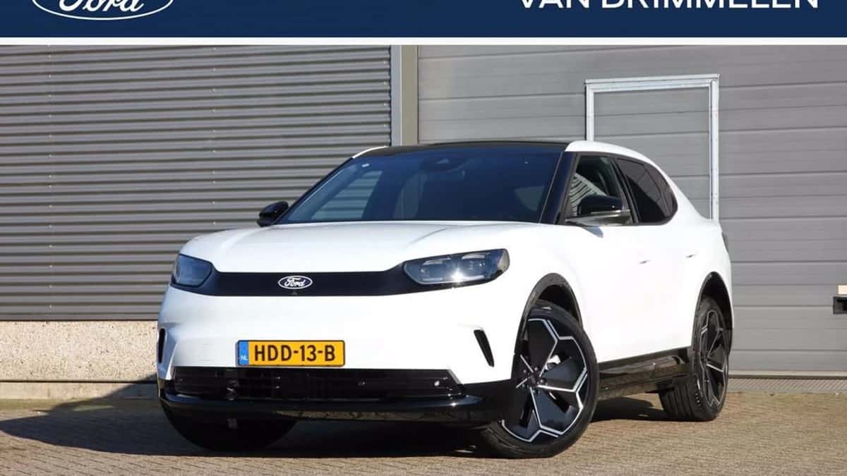 Ford Capri (2025) — foto 1