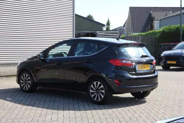 Ford Fiesta (2023) thumbnail 6