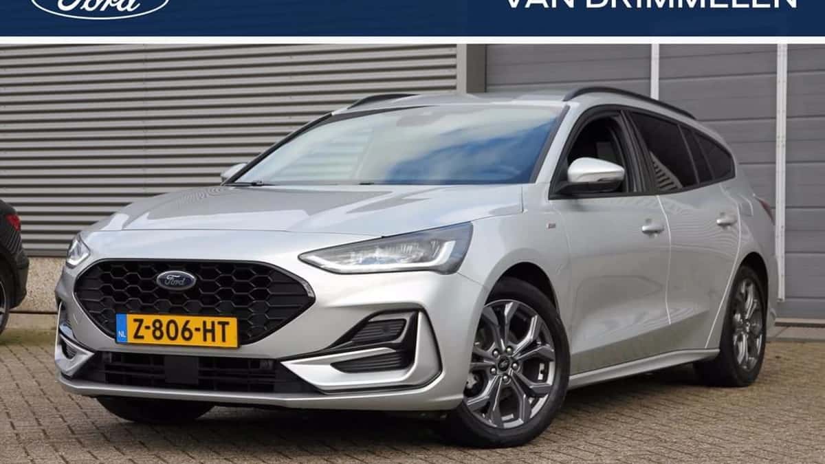 Ford Focus (2023) — foto 1