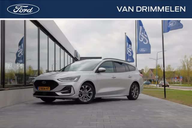 Ford Focus (2023) thumbnail 1