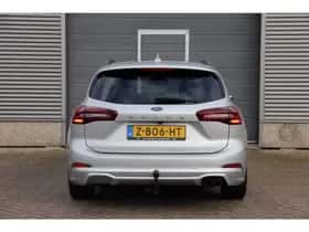 Ford Focus (2023) thumbnail 8
