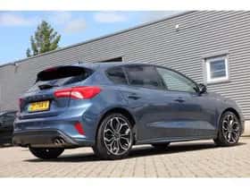 Ford Focus (2019) thumbnail 4