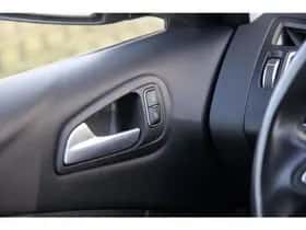 Ford C-Max (2017) thumbnail 19