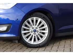 Ford C-Max (2017) thumbnail 8