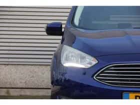 Ford C-Max (2017) thumbnail 9