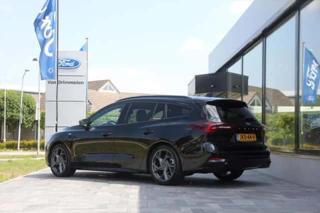 Ford Focus (2025) thumbnail 6
