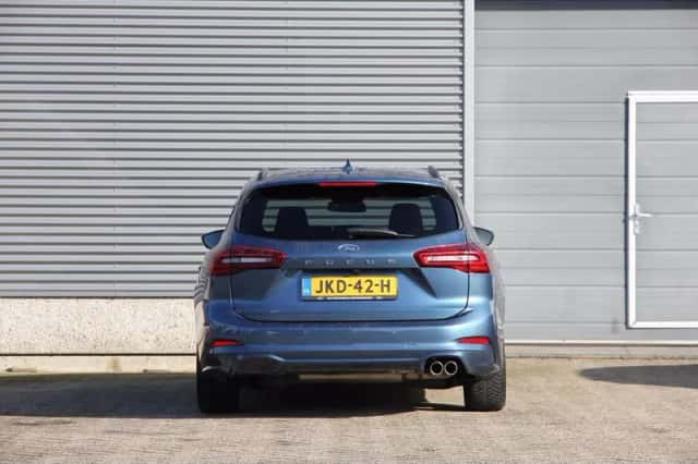 Ford Focus (2025) thumbnail 5