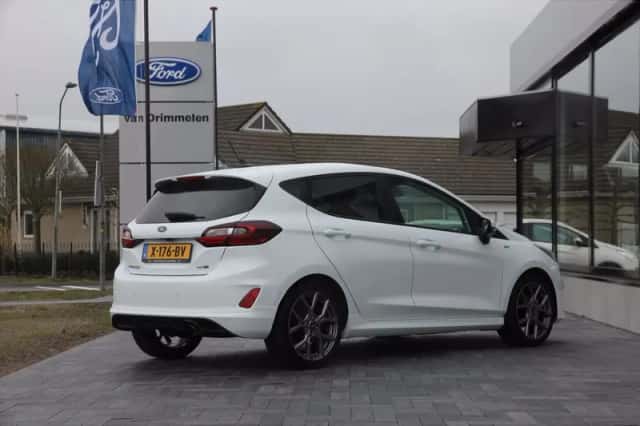 Ford Fiesta (2023) thumbnail 4