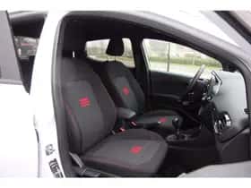Ford Fiesta (2023) thumbnail 31