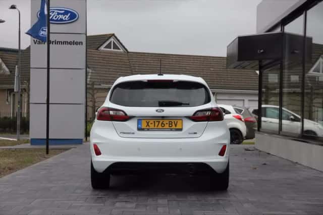 Ford Fiesta (2023) thumbnail 5