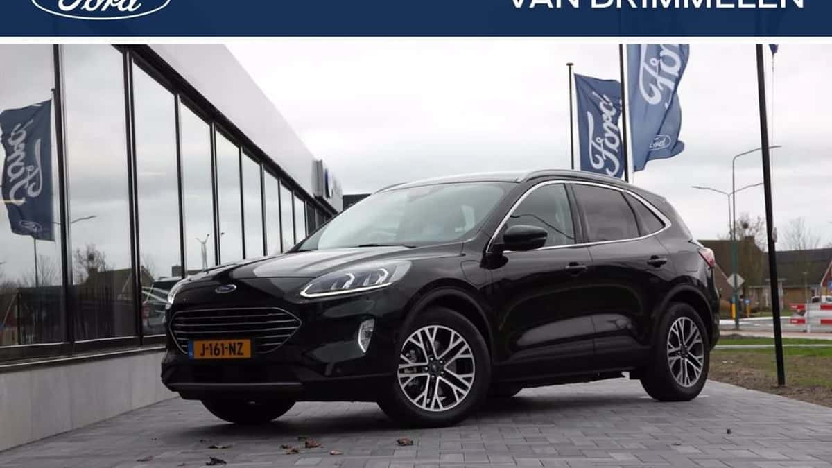 Ford Kuga (2021) — foto 1