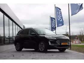 Ford Kuga (2021) thumbnail 3
