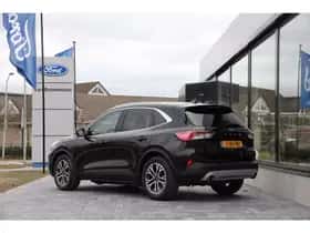 Ford Kuga (2021) thumbnail 6