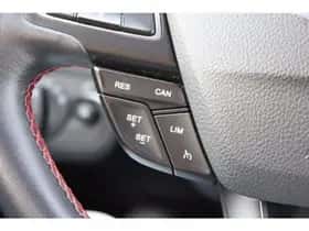 Ford Kuga (2018) thumbnail 17