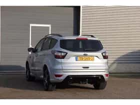 Ford Kuga (2018) thumbnail 6