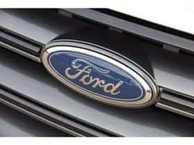 Ford Kuga (2018) thumbnail 8
