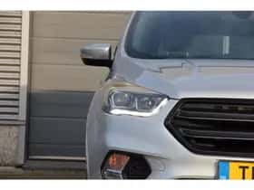 Ford Kuga (2018) thumbnail 10