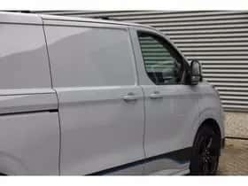 Ford Transit (2024) thumbnail 8