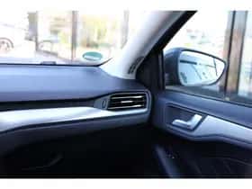 Ford Focus (2018) thumbnail 17
