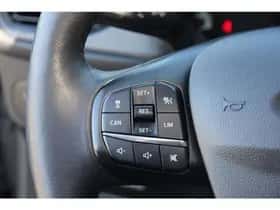 Ford Focus (2018) thumbnail 23