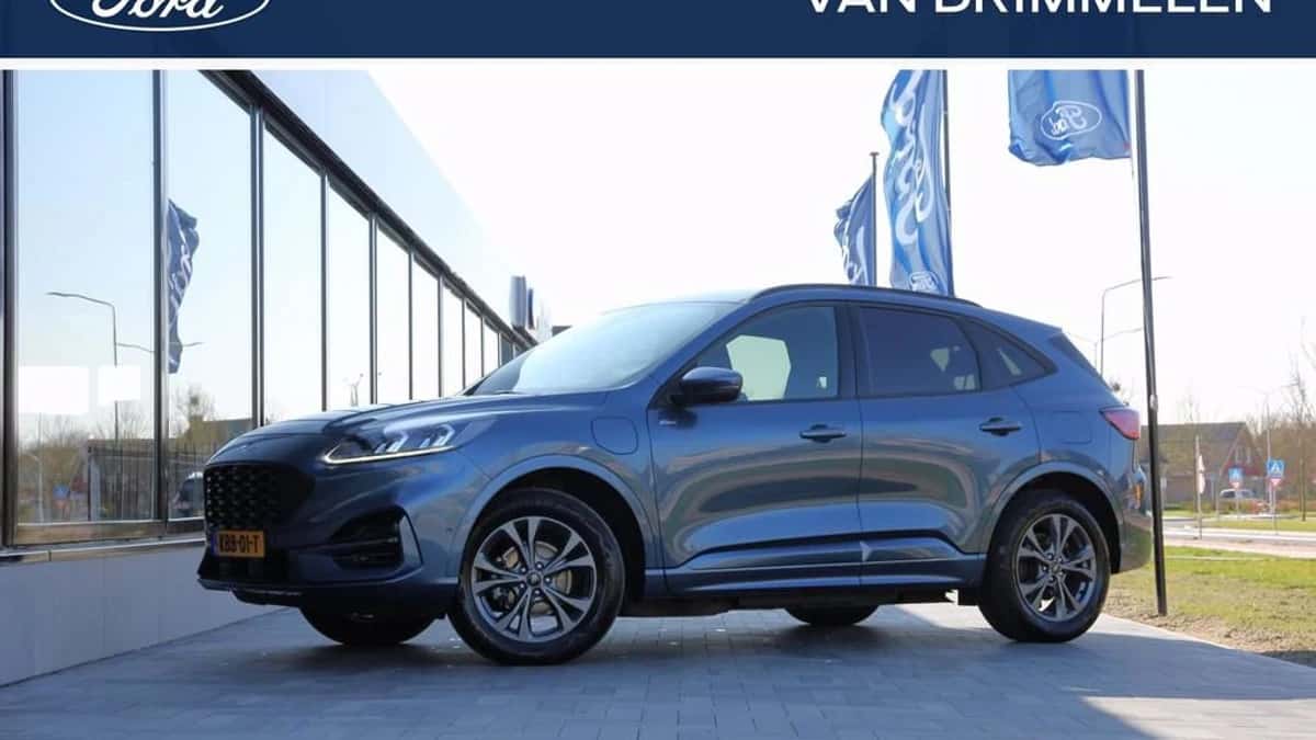 Ford Kuga (2024) — foto 1